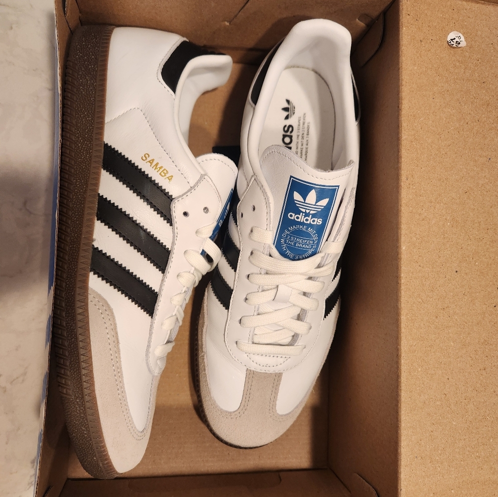 OG Women's Adidas Sambas